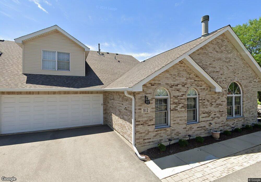 812 Havenshire Rd, Naperville, IL 60565 - photo 1