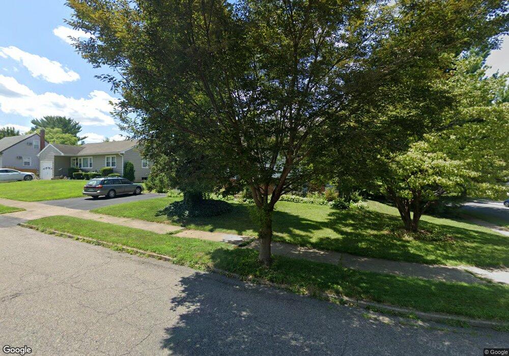 3079 Shakespeare Rd, Bethlehem, PA 18017 - photo 1