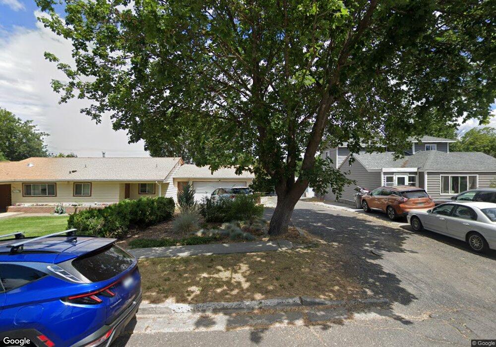 610 SE Mckenzie St unit upper, Pullman, WA 99163 - photo 1