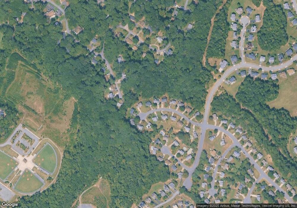 3714 Thomasson Crossing Dr, Triangle, VA 22172 - photo 1