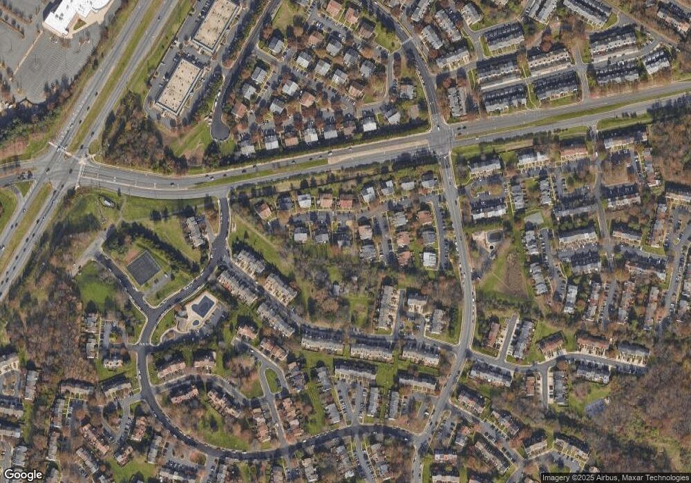 14017 Grumble Jones Ct, Centreville, VA 20121 - photo 1