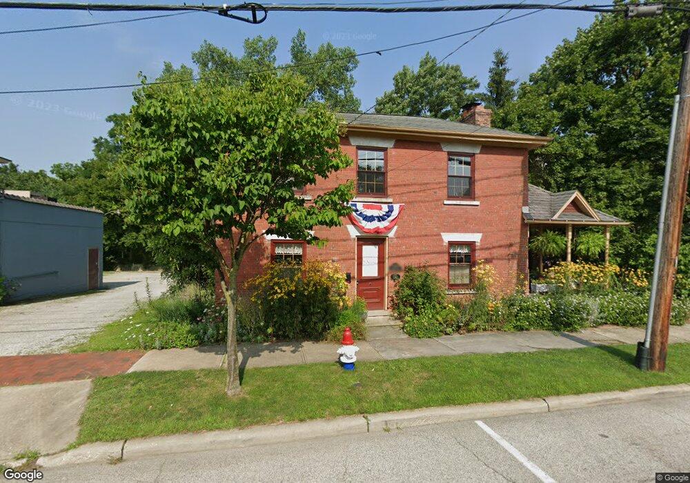 8008 Columbia Rd, Olmsted Falls, OH 44138 - photo 1