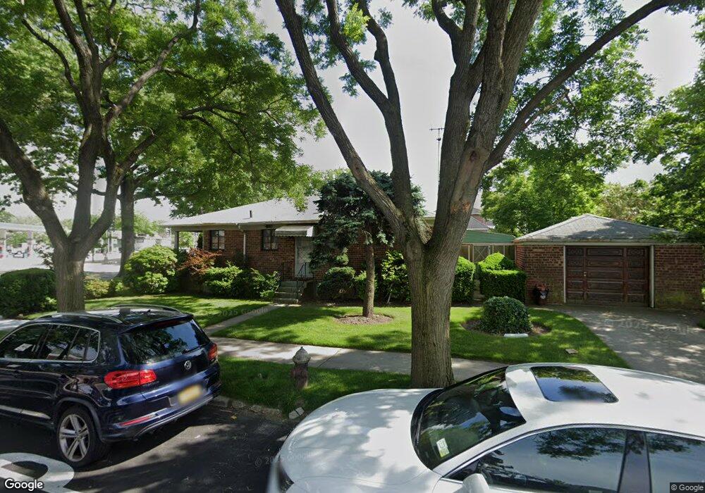 1734 Francis Lewis Blvd, Whitestone, NY 11357 - photo 1