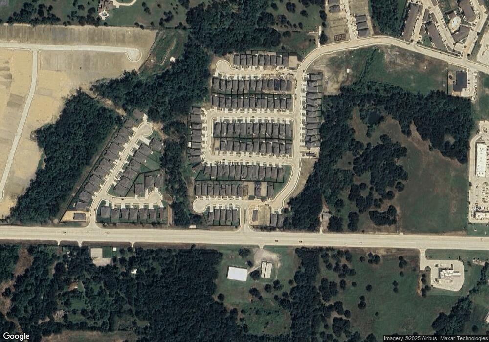 3956 Oak Creek Cir, Denison, TX 75020 - photo 1