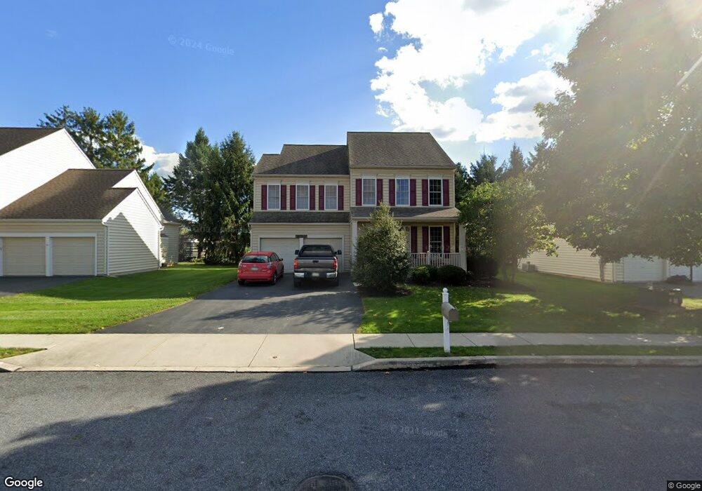 112 Charlan Blvd, Mount Joy, PA 17552 - photo 1