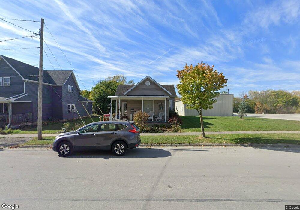 307 N Chestnut St, Saint Marys, OH 45885 - photo 1