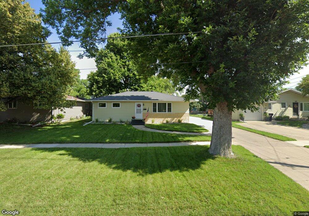 2013 14th Ave S, Fargo, ND 58103 - photo 1