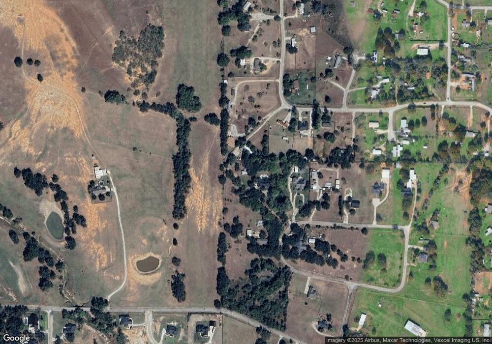 454 Green Meadows Cir, Springtown, TX 76082 - photo 1