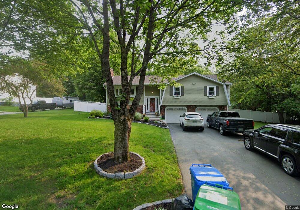 11 Scenic Dr, Derry, NH 03038 - photo 1