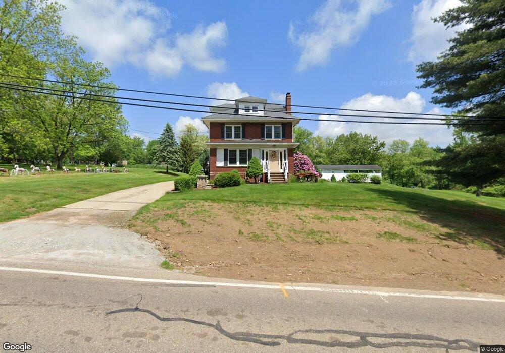 1225 W Nimisila Rd, New Franklin, OH 44216 - photo 1