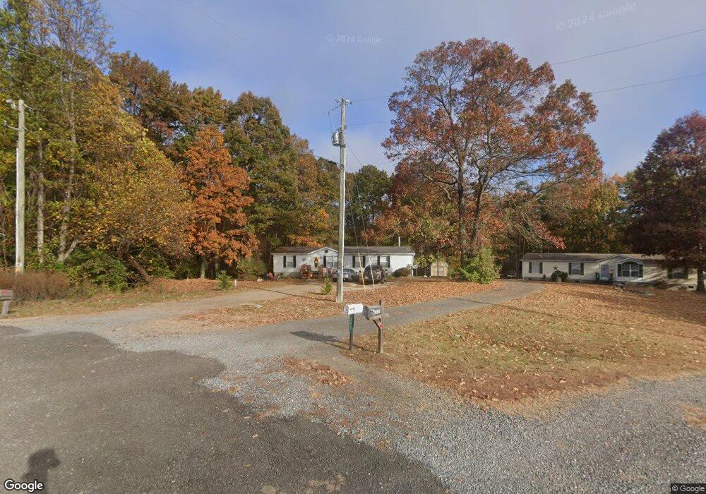 208 Baylor Dr, Montross, VA 22520 - photo 1