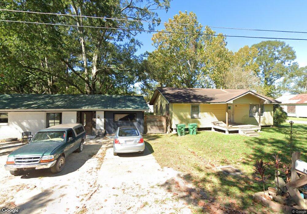 202 S Gray Ave, Picayune, MS 39466 - photo 1