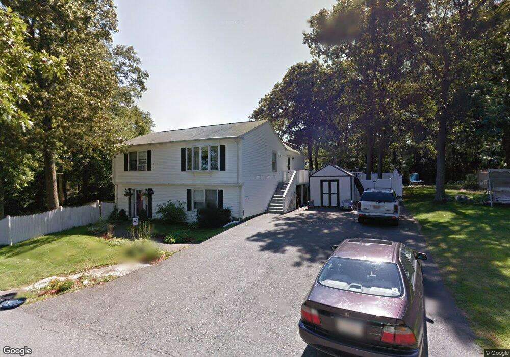 37 Oak Ave, Peabody, MA 01960 - photo 1