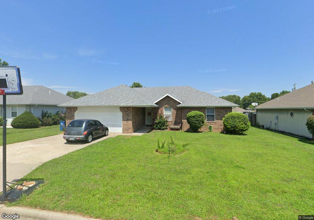 503 E Slim Wilson Blvd, Nixa, MO 65714 - photo 1