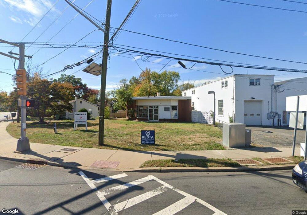 2089 Oak Tree Rd, Edison, NJ 08820 - photo 1