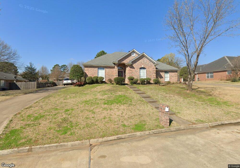 32 Williams Cir, Wake Village, TX 75501 - photo 1