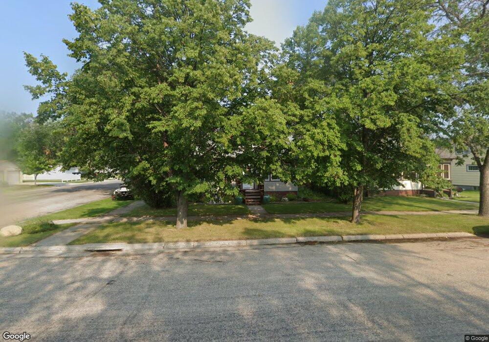 603 8th Ave SE, Jamestown, ND 58401 - photo 1