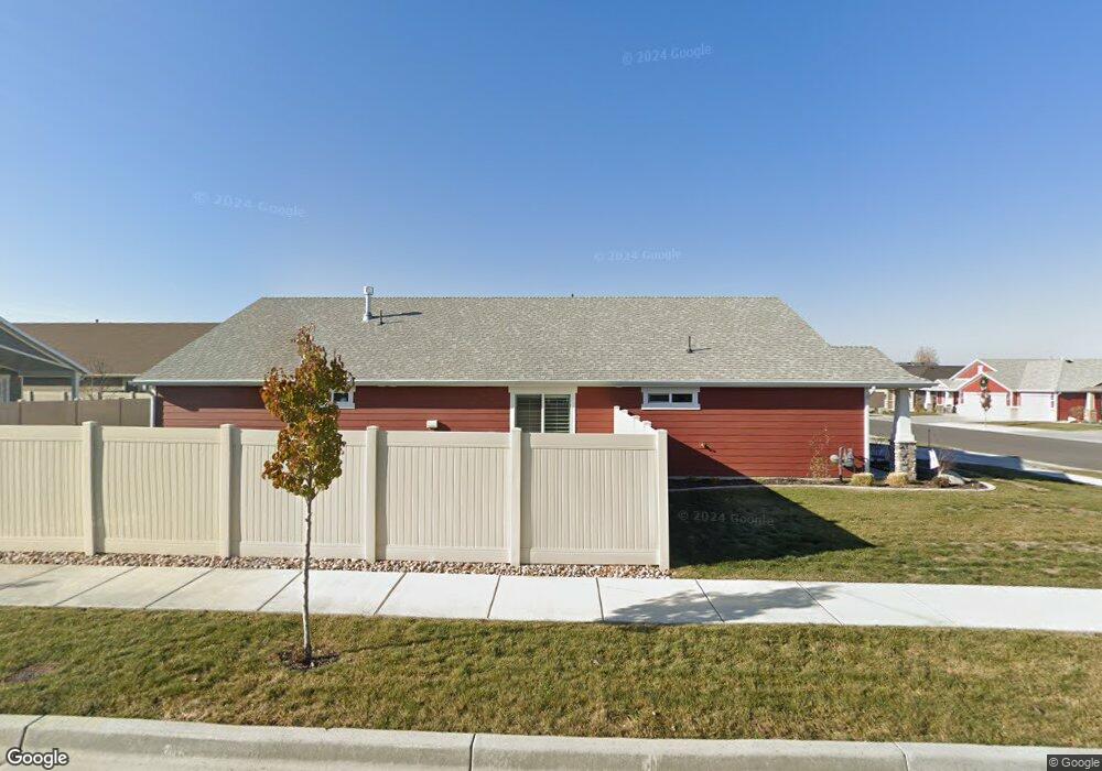 2271 W 2000 N, Clearfield, UT 84015 - photo 1