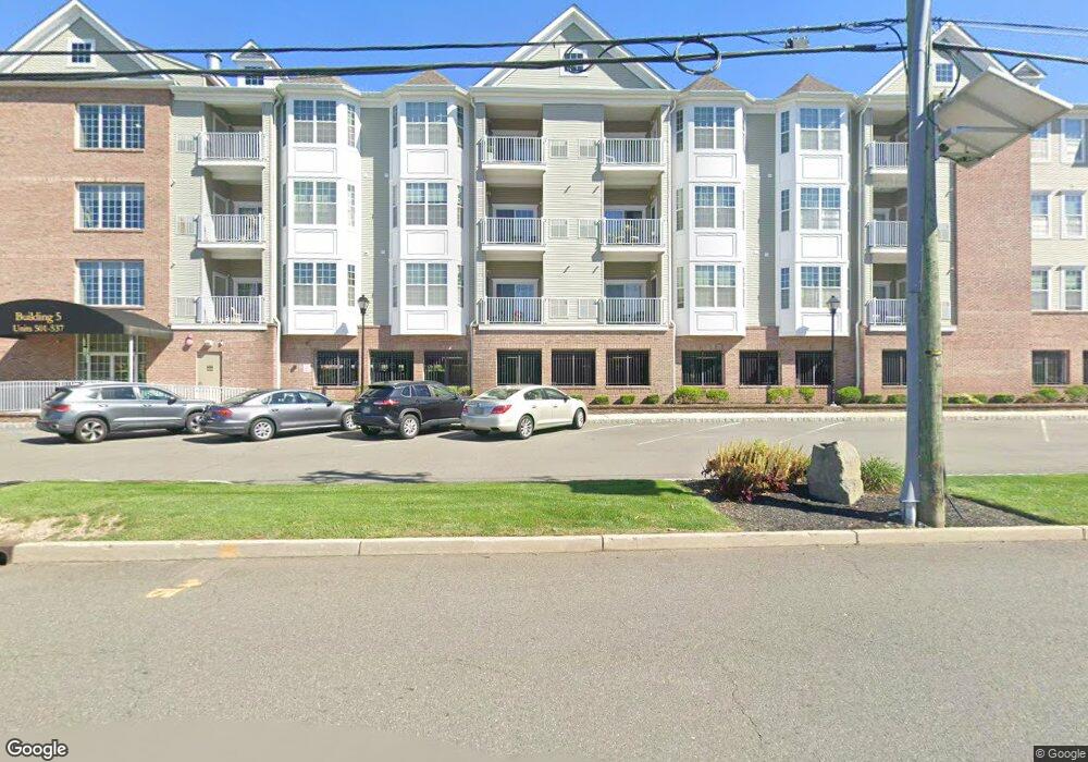 530 Bushes Ln, Elmwood Park, NJ 07407 - photo 1