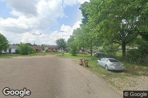 10 Patch Place, Hooks, TX 75561