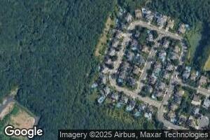 337 Carnation Dr, Farmingdale, NY 11735