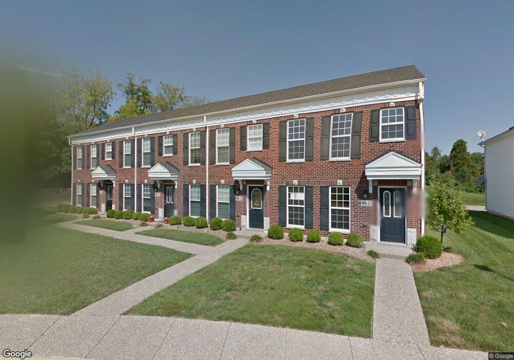 6613 Arbor Creek Dr unit 3, Louisville, KY 40228 - photo 1