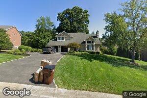 6284 Turpin Hills Dr, Cincinnati, OH 45244