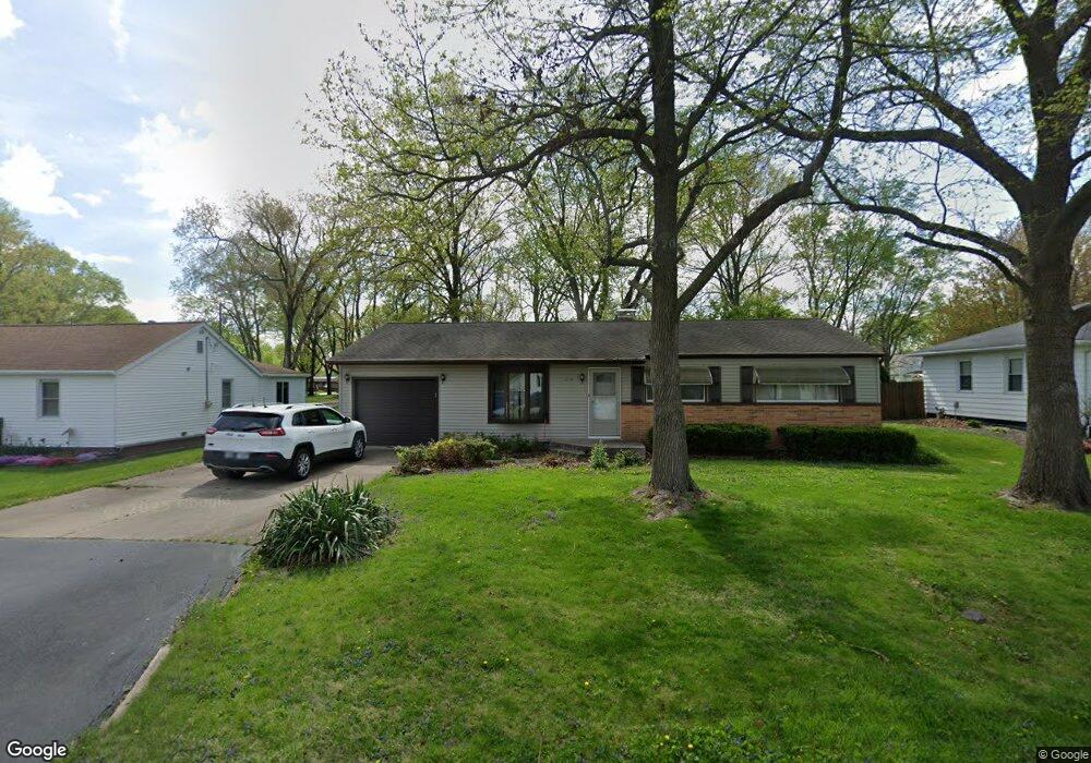 1520 N Ottawa St, Lincoln, IL 62656 - photo 1