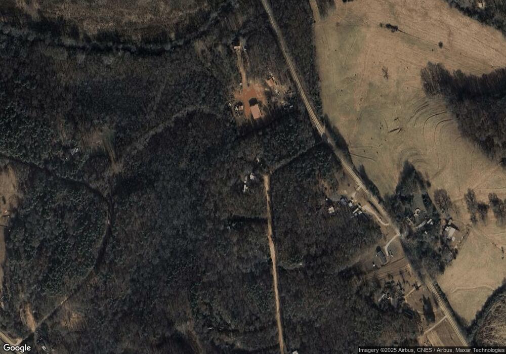 80 Pittman Dr, Toccoa, GA 30577 - photo 1