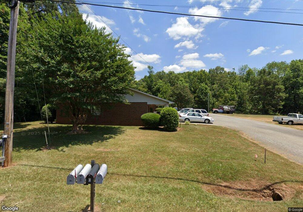 2450 Bank St, Asheboro, NC 27203 - photo 1