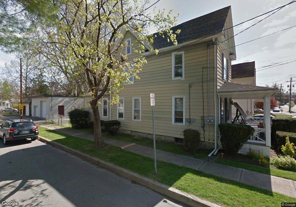 39 Wesley St, Kingston, PA 18704 - photo 1