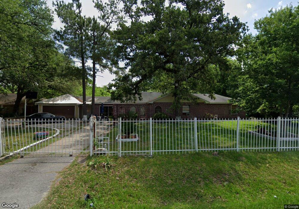 7910 West St, Houston, TX 77093 - photo 1