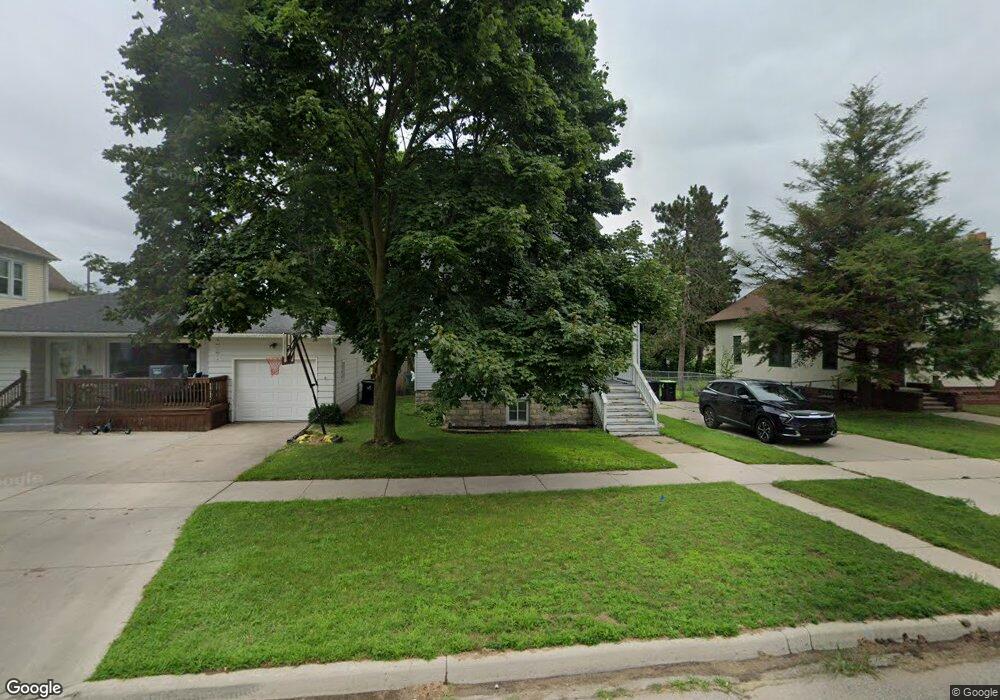 1708 14th Ave, Menominee, MI 49858 - photo 1