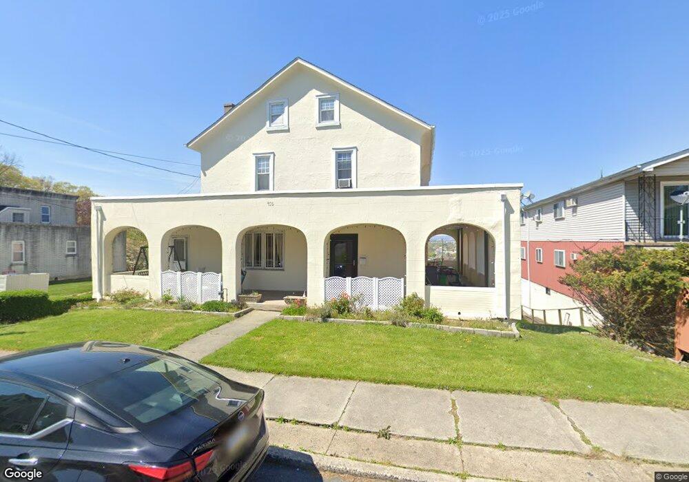 921 E Hamilton St unit 925, Allentown, PA 18109 - photo 1