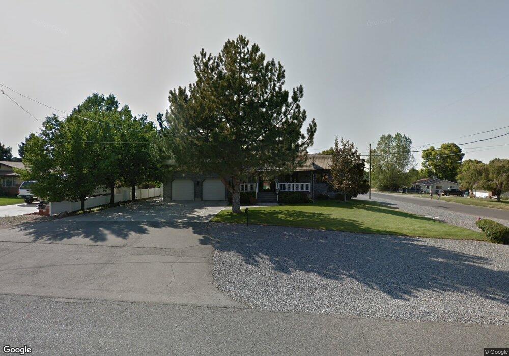 210 S 100 W, Santaquin, UT 84655 - photo 1