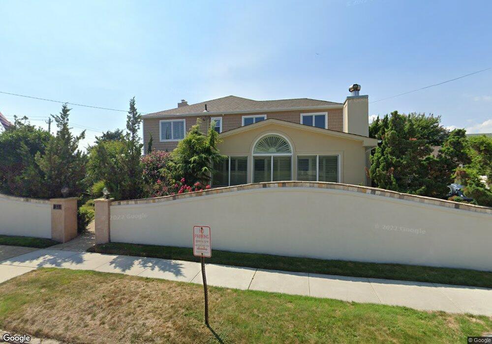 31 Wayne Ave, Atlantic Beach, NY 11509 - photo 1