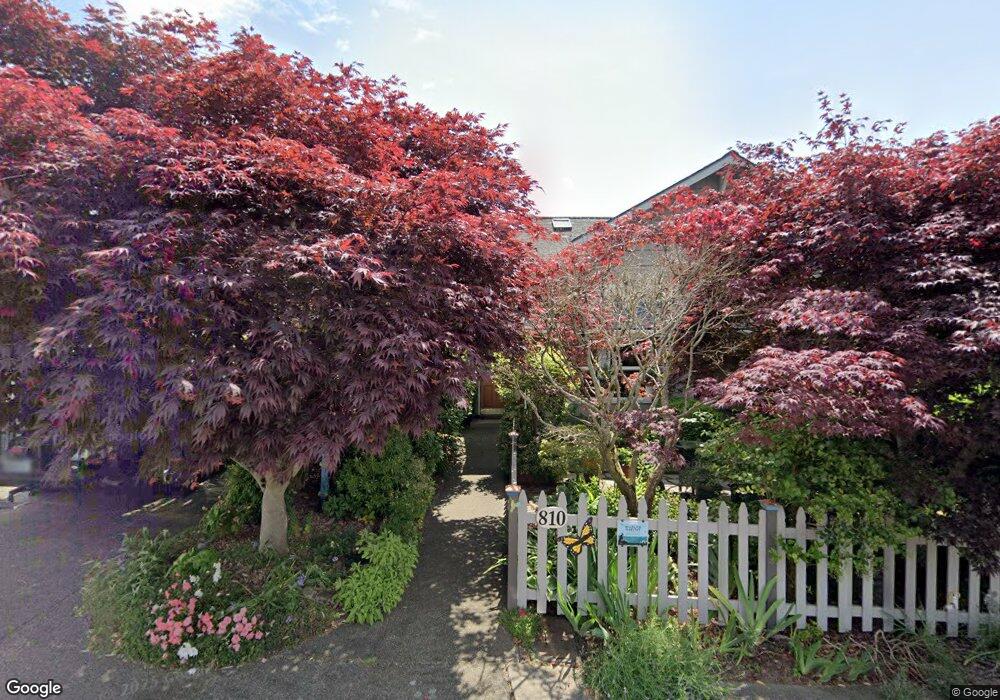 810 Cedar St, Edmonds, WA 98020 - photo 1