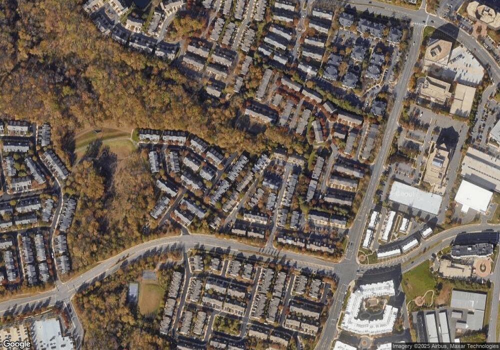 4140 Timber Log Way, Fairfax, VA 22030 - photo 1