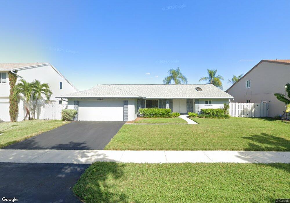 14641 Highland Spring Ct, Davie, FL 33325 - photo 1