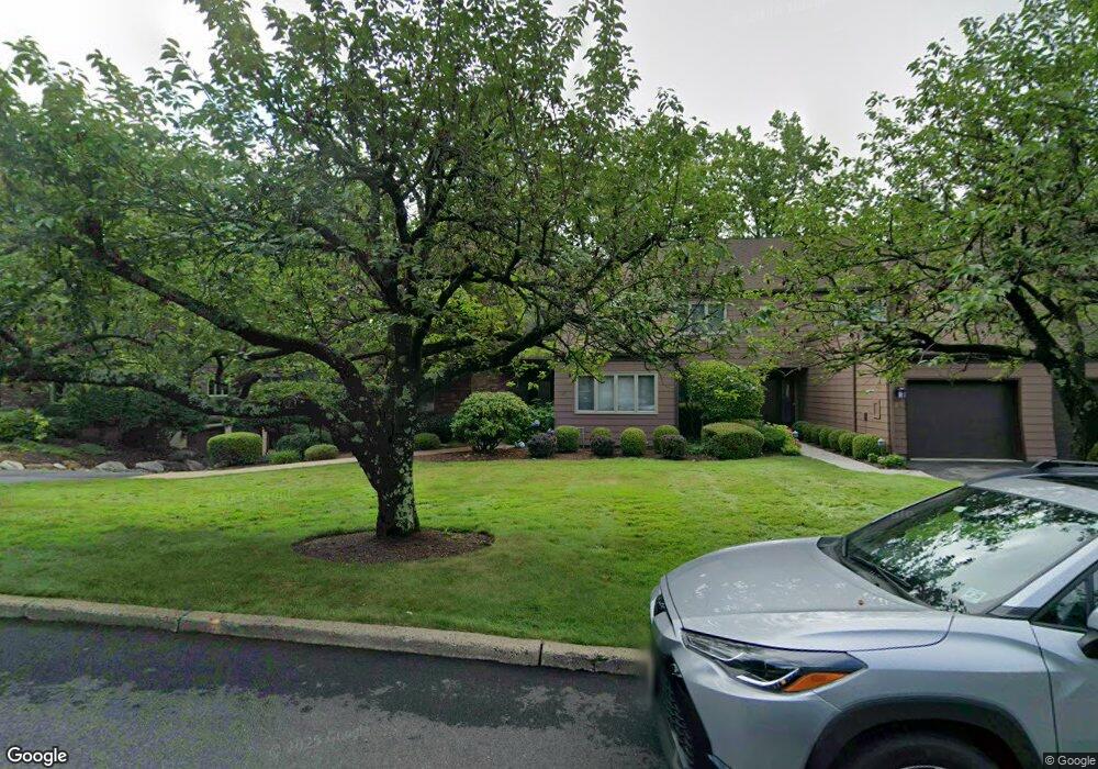 21 S Bayard Ln, Mahwah, NJ 07430 - photo 1