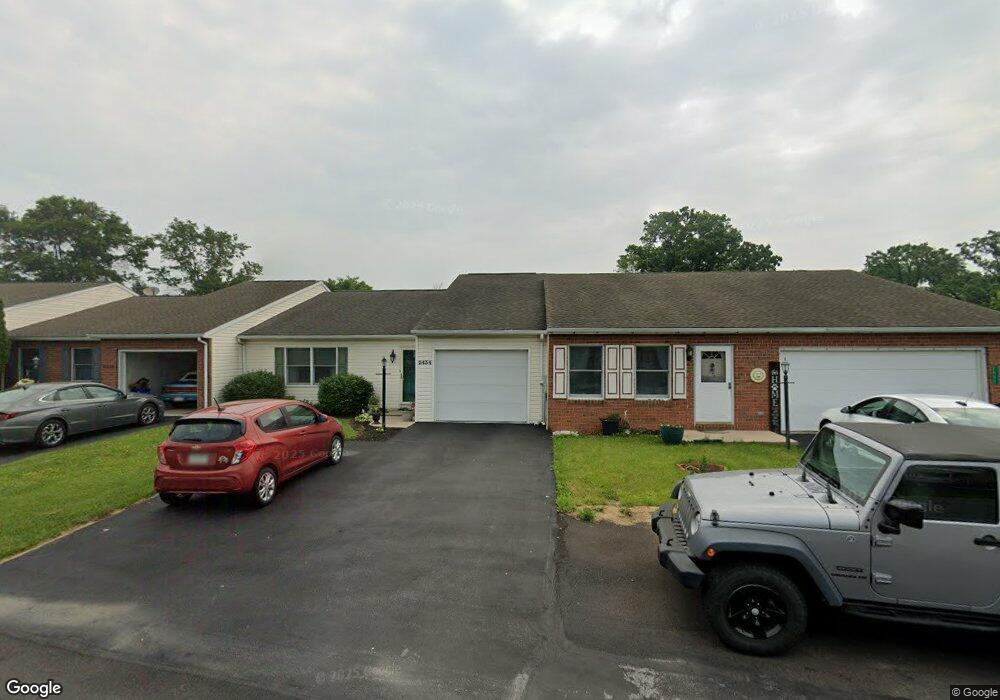 2434 Mccleary Dr, Chambersburg, PA 17201 - photo 1