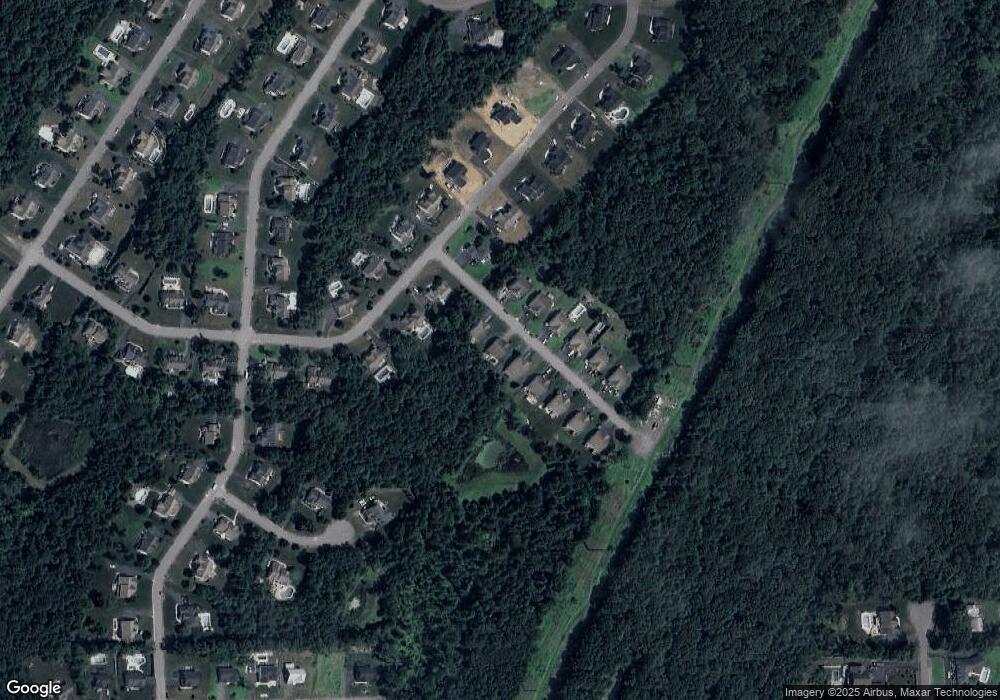 211 Twins Ln, Mountain Top, PA 18707 - photo 1