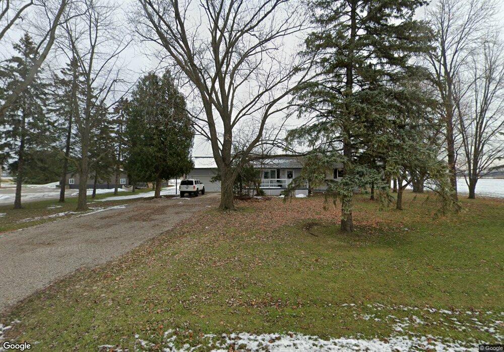 10568 Otter Rd, Carleton, MI 48117 - photo 1