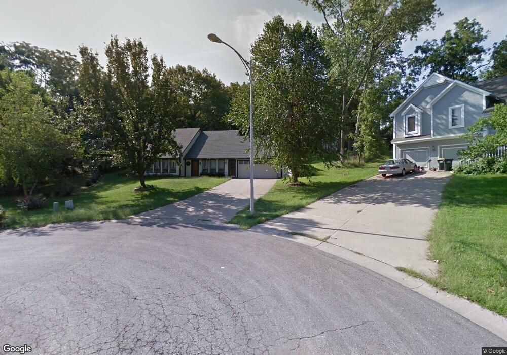 5045 Widmer Rd, Shawnee, KS 66216 - photo 1