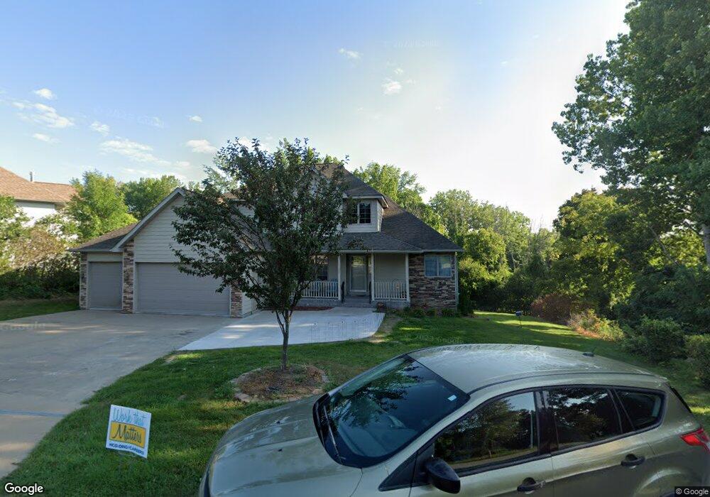 142 Marion Ct, Winona, MN 55987 - photo 1