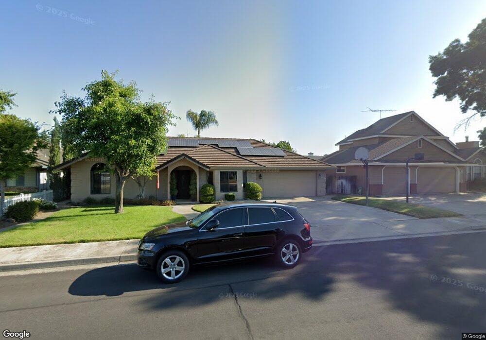 1934 Pontiac St, Oakdale, CA 95361 - photo 1