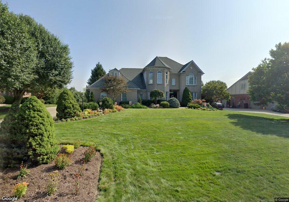 255 Arrowhead Ln, Eighty Four, PA 15330 - photo 1