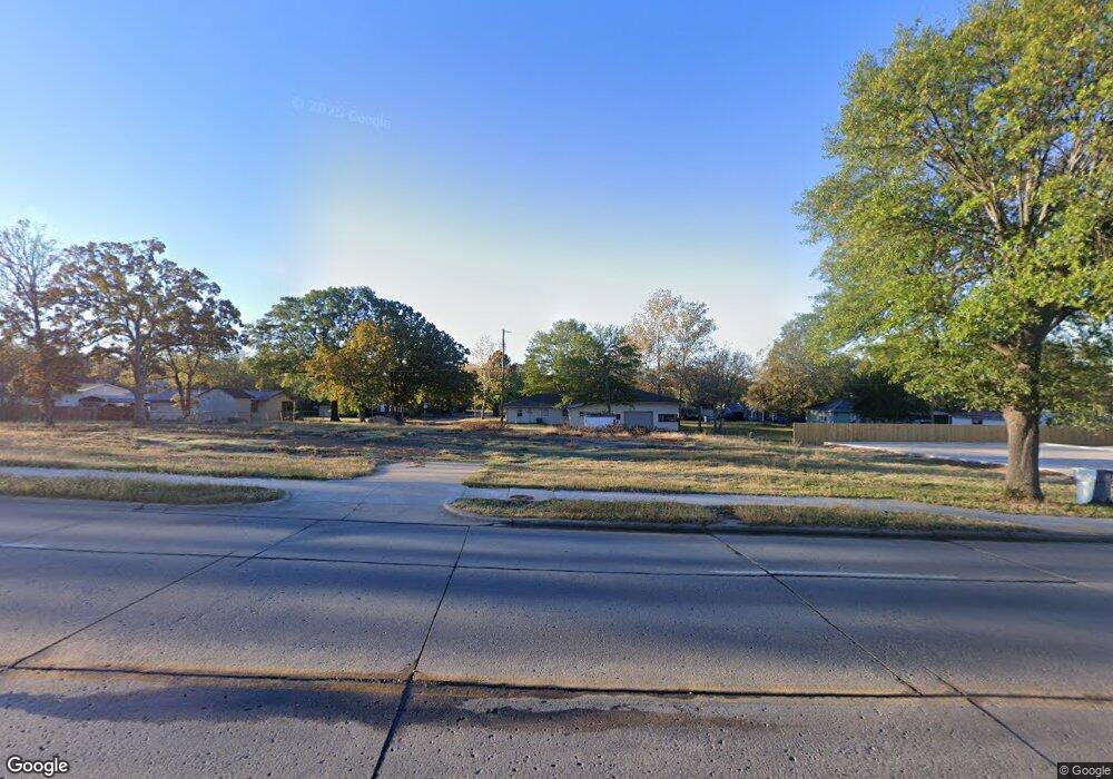 1214 E Wade Watts Ave, McAlester, OK 74501 - photo 1