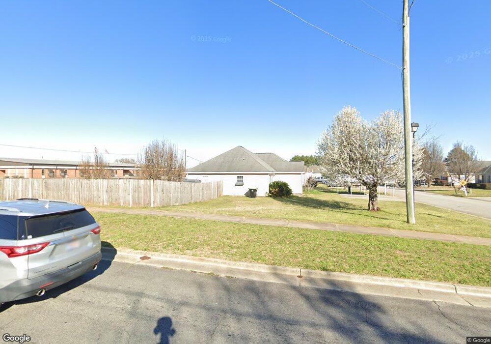 132 Stanton Cir, Warner Robins, GA 31093 - photo 1