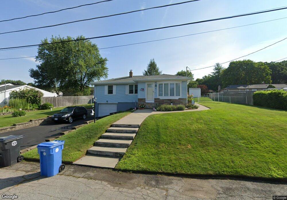 20 Roberts St, Cumberland, RI 02864 - photo 1